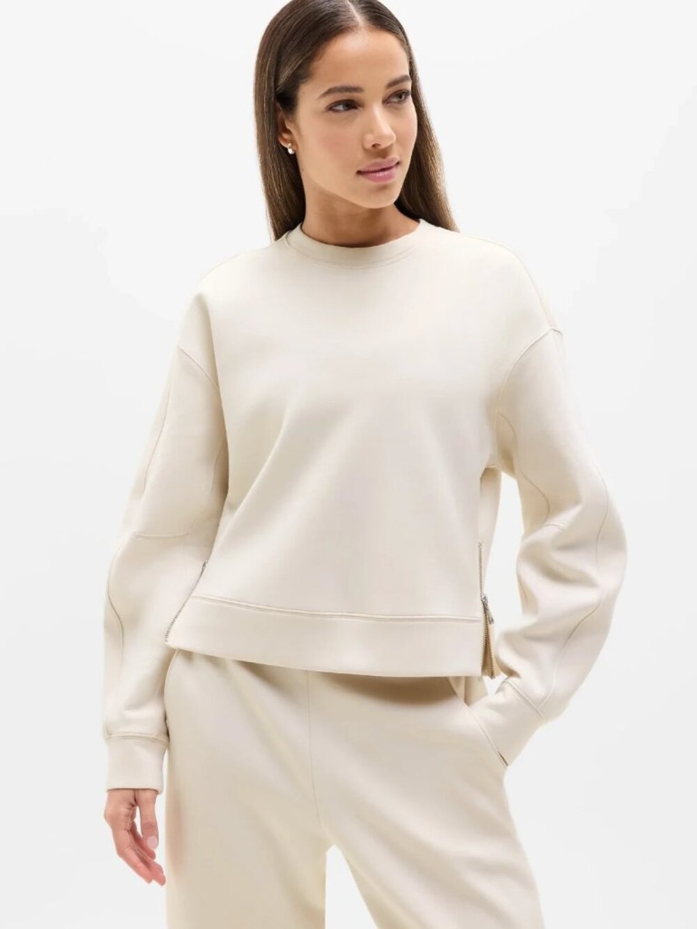 New Athleta M Form Knit Crew Sweatshirt Pelican Cream Medium Regular